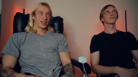 Snapshot of l_adonis_l chatting on October 2025 04:32:02 AM Adonis online show from October 2025 04:32:02 AM