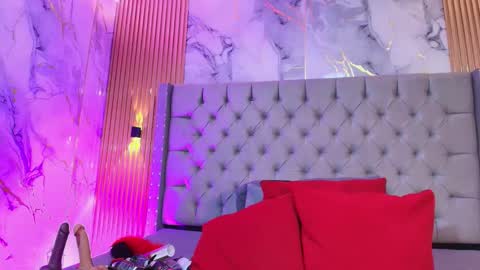 la_indiia online show from November 2025 12:27:02 PM