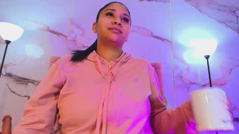 la_indiia online show from February 2026 01:03:01 PM