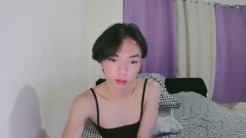 Laura online show from November 2025 05:24:01 PM