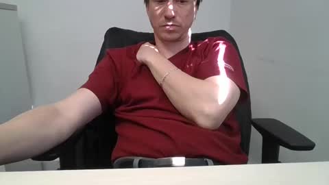 labelette007 online show from April 2026 03:03:02 PM