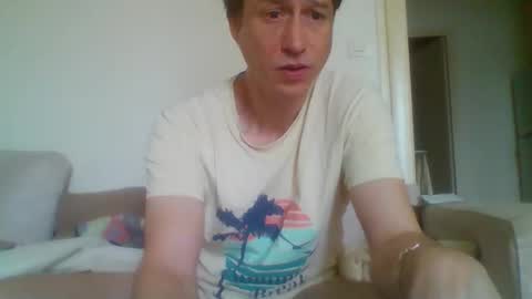 Snapshot of labelette007 chatting on May 2026 09:03:02 AM labelette007 online show from May 2026 09:03:02 AM