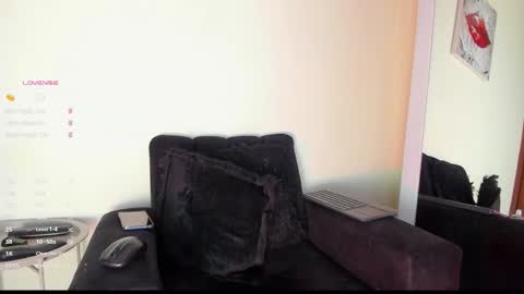 lace_victoria online show from November 2025 11:37:02 PM