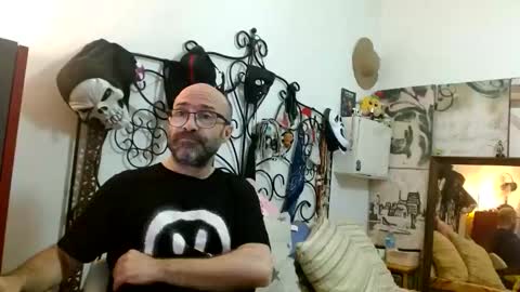 Snapshot of lachicadeldiablo chatting on April 2026 06:57:01 PM lachicadeldiablo online show from April 2026 06:57:01 PM