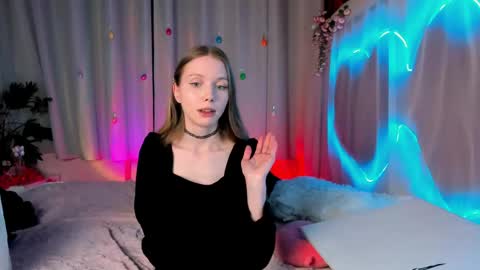 Snapshot of lada2k4 chatting on April 2026 12:29:02 PM Lada online show from April 2026 12:29:02 PM