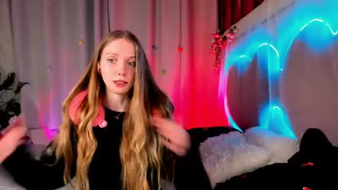 Snapshot of lada2k4 chatting on June 2026 04:59:02 AM Lada online show from June 2026 04:59:02 AM