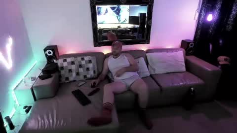 Snapshot of ladshed chatting on February 2025 11:42:02 AM Hectic online show from February 2025 11:42:02 AM