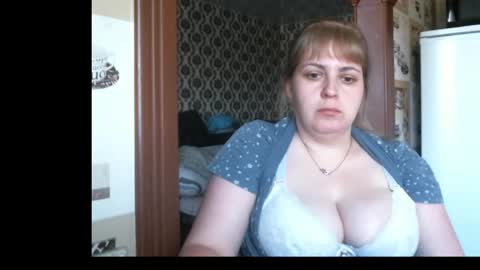 Snapshot of lady_cute_cat chatting on June 2026 01:20:02 AM lady cute cat29 online show from June 2026 01:20:02 AM