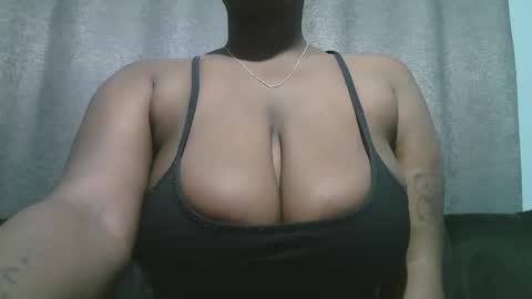 lady_dearra online show from January 2026 02:49:02 AM