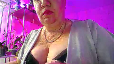 Lady Gloria online show from January 2025 06:46:01 AM