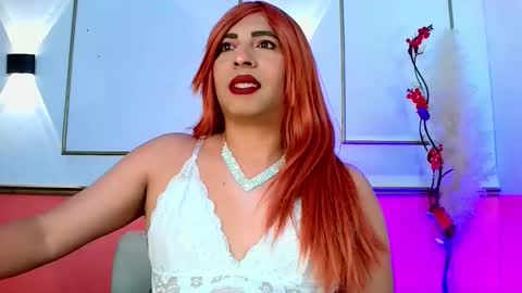 lady_lorena online show from January 2026 03:28:01 PM