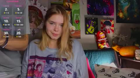 Snapshot of lady_lucky_love chatting on September 2025 08:52:01 PM KENDALL NATHANPVT IS OPEN online show from September 2025 08:52:01 PM