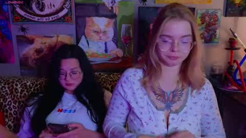 Snapshot of lady_lucky_love chatting on October 2025 06:50:01 PM KENDALL NATHANPVT IS OPEN online show from October 2025 06:50:01 PM