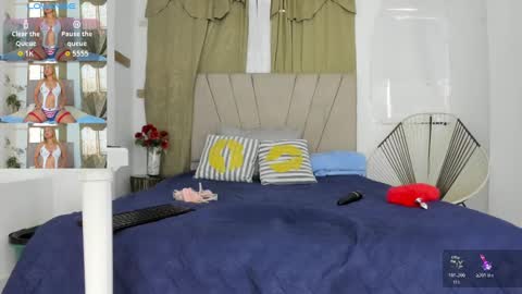 lady_miss___ online show from November 2025 12:49:02 PM