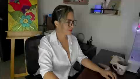 Snapshot of lady_sophie01 chatting on September 2025 04:21:02 PM Sophie online show from September 2025 04:21:02 PM