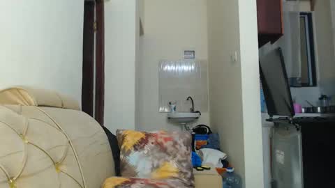 Snapshot of lady_twerky chatting on October 2025 12:38:02 AM Maya online show from October 2025 12:38:02 AM