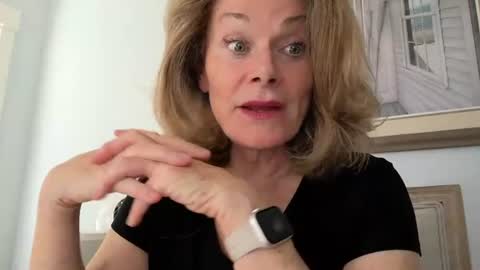 Ladybabs online show from August 2026 08:00:02 PM