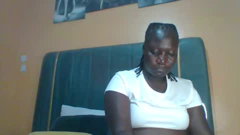 lindah32 online show from March 2026 08:54:01 PM