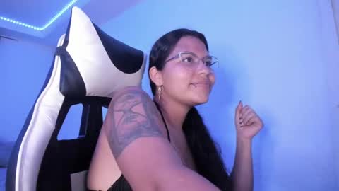  Lady  online show from March 2025 12:28:02 AM