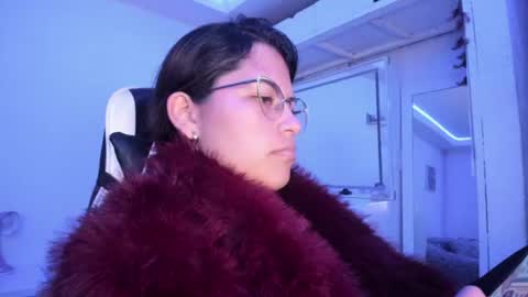 Snapshot of ladybrown_16 chatting on June 2026 02:01:02 AM Lady online show from June 2026 02:01:02 AM