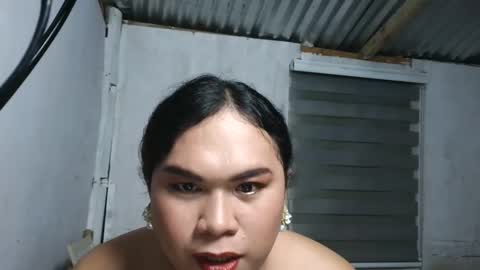 ladybug_ph online show from May 2026 02:34:02 PM