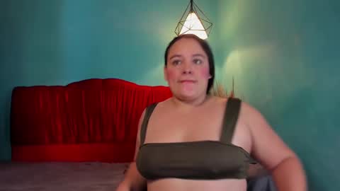 Katalina y adrian online show from February 2025 07:27:02 PM