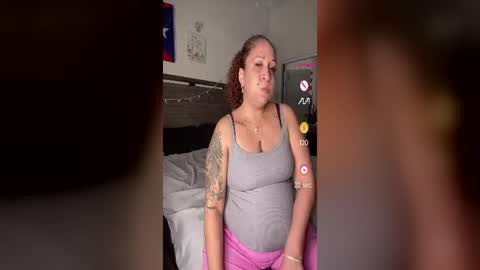 Snapshot of ladycreamypr1 chatting on July 2026 11:51:01 PM onlyfans Ladycreamypr online show from July 2026 11:51:01 PM