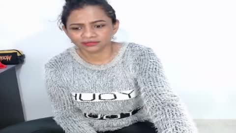 lady online show from December 2025 08:50:02 PM