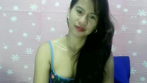 Snapshot of ladyinred201 chatting on December 2024 08:18:01 PM ladyinred201 online show from December 2024 08:18:01 PM