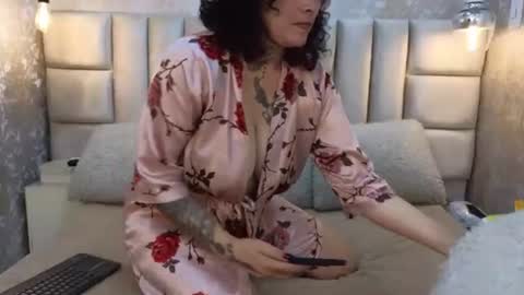 Snapshot of ladymiax chatting on July 2026 04:19:01 AM LadyMiaX online show from July 2026 04:19:01 AM