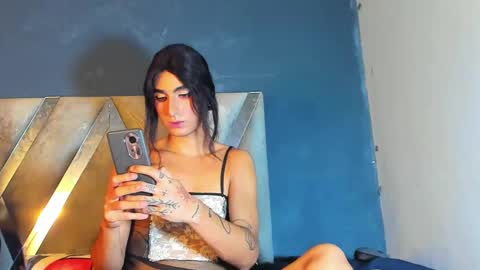 Snapshot of ladys_horny chatting on February 2026 10:36:01 PM Camila y Ashley online show from February 2026 10:36:01 PM