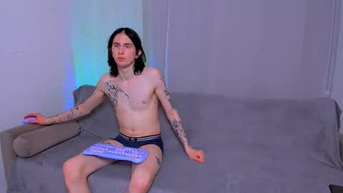 LadyTrep online show from November 2025 08:19:02 PM