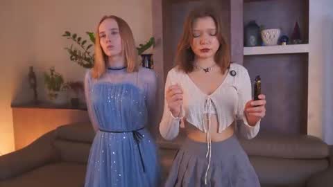 laelneizer online show from June 2026 11:18:02 AM