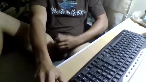 La Genova esta Dura beard boy male dick mastubate latinosexy latinohot latino glasses mature strong stronglegs online show from April 2026 10:07:02 PM