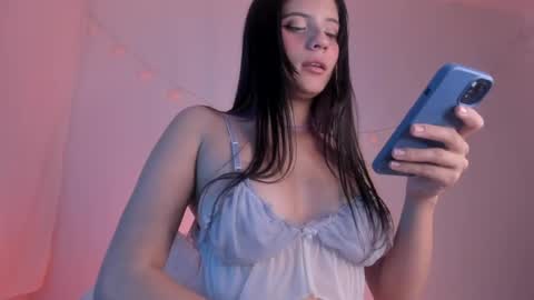 laura online show from March 2026 08:26:01 AM