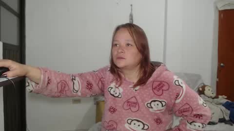  paola and a guest lol    online show from September 2025 01:49:01 PM