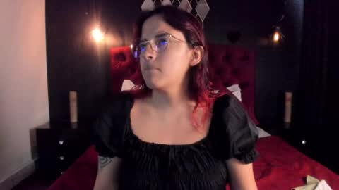 Snapshot of laia_jonees chatting on May 2026 12:02:01 PM Laia online show from May 2026 12:02:01 PM