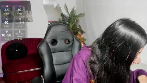 laila_angel online show from December 2025 07:00:01 PM