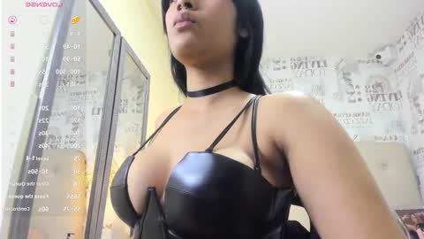 Snapshot of lailamorfy chatting on January 2025 12:42:01 PM online show from January 2025 12:42:01 PM