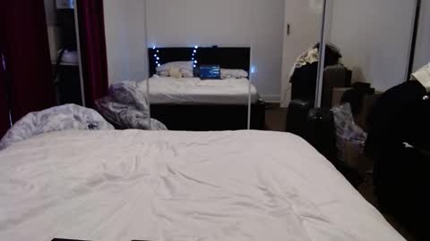 Lain online show from March 2026 10:52:01 AM