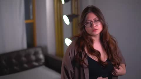 Snapshot of lali_tali chatting on October 2025 05:25:02 PM Lilium like a flower online show from October 2025 05:25:02 PM