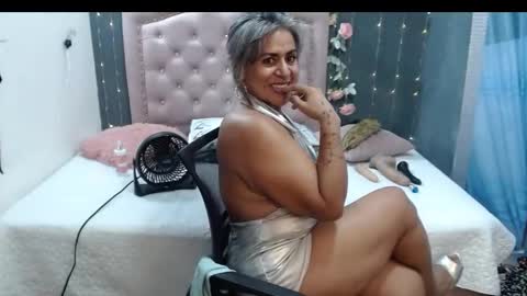 lalisha online show from February 2025 01:05:02 AM