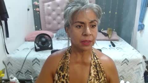 lalisha online show from November 2025 12:02:02 AM