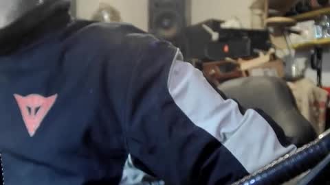 Snapshot of laltro33 chatting on November 2025 06:52:01 AM Markazzo73 online show from November 2025 06:52:01 AM