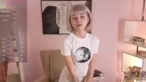 Snapshot of laly_morgret chatting on November 2025 07:08:01 AM Sofia online show from November 2025 07:08:01 AM