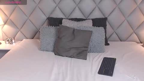 Snapshot of lalycastro chatting on March 2025 08:16:02 PM Laly Castro online show from March 2025 08:16:02 PM