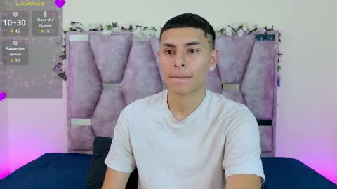 Lana online show from November 2025 09:20:01 AM