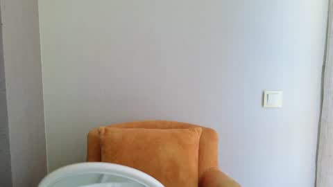 Snapshot of lana_gl chatting on June 2026 07:33:01 AM lana_gl online show from June 2026 07:33:01 AM