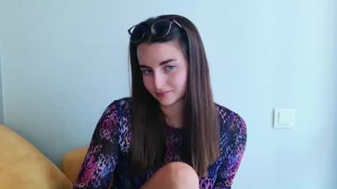 Snapshot of lana_gl chatting on June 2026 10:15:01 AM lana_gl online show from June 2026 10:15:01 AM