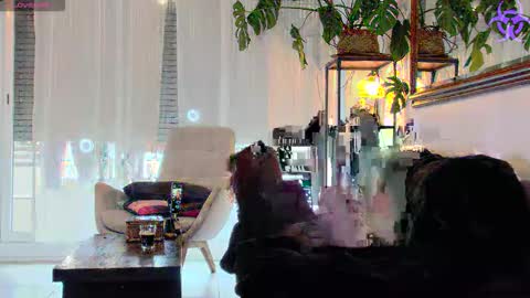 Lana The Virus online show from November 2025 01:23:02 PM